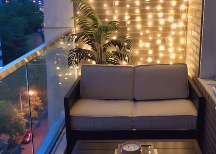 20+ Mau Decor Ban Cong Nho Dep, Hien Dai | Y Tuong Thiet Ke Khong Gian Rieng Tu